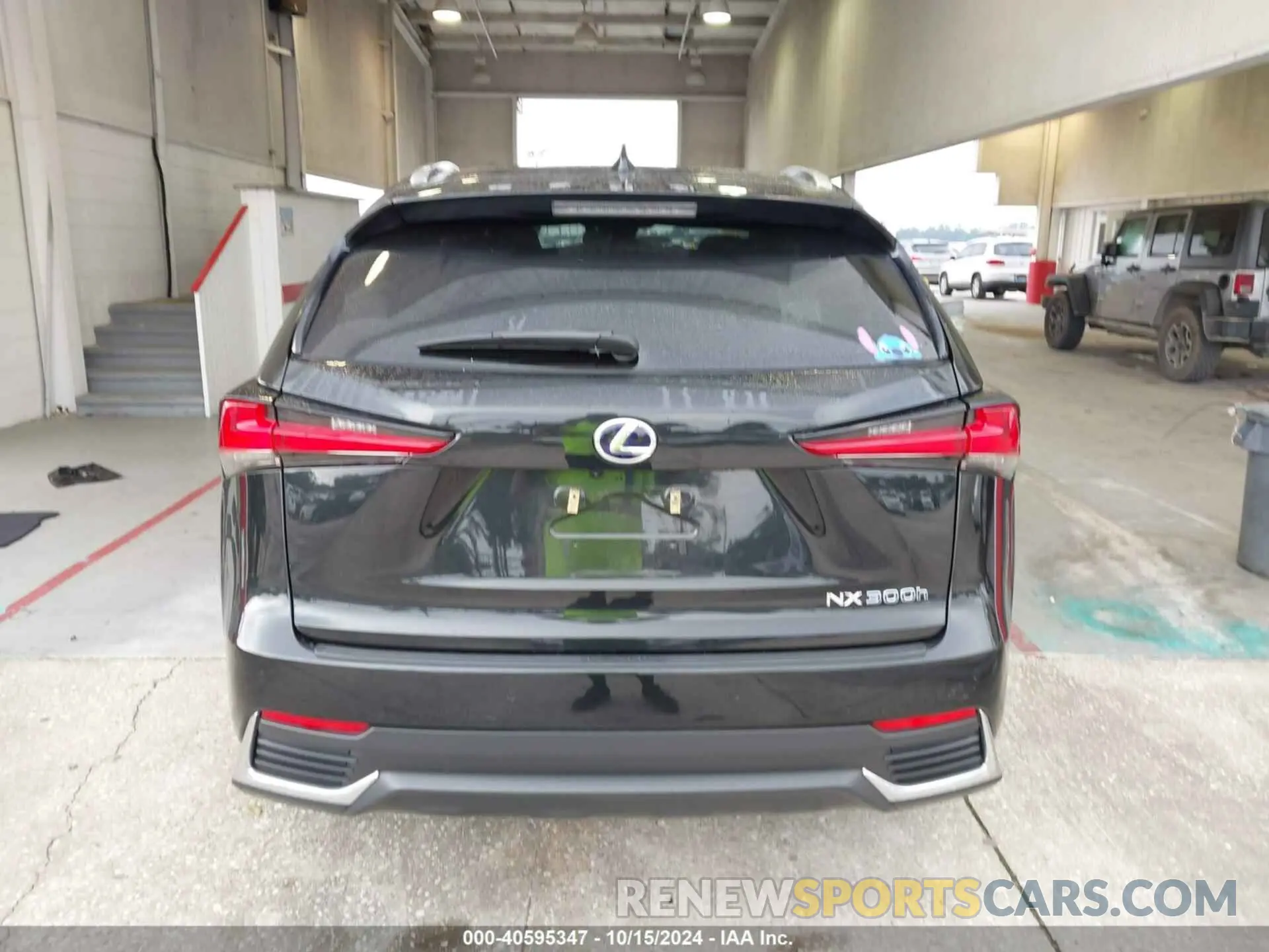 17 Photograph of a damaged car JTJGJRDZ8M2150583 LEXUS NX 300H 2021