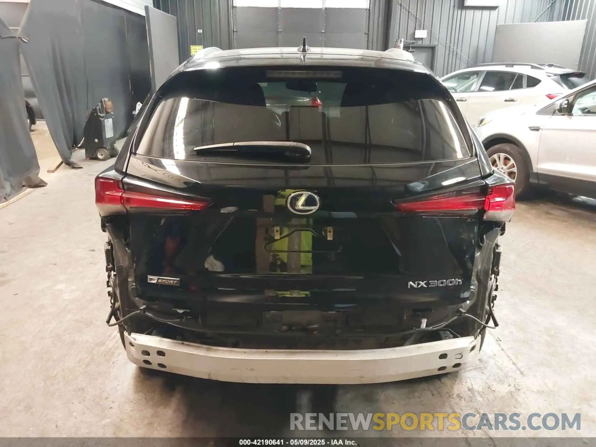6 Фотография поврежденного автомобиля JTJSJRDZ0M2149793 LEXUS NX 300H 2021