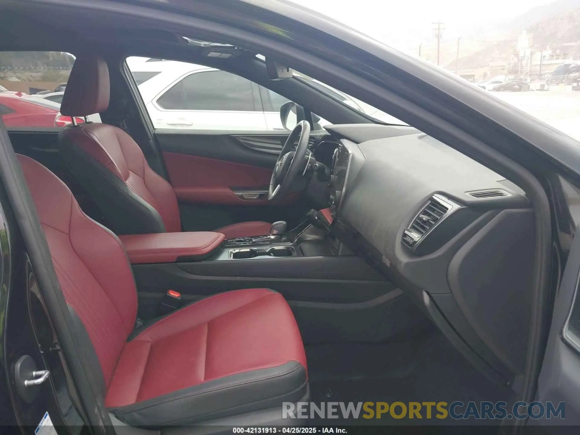 5 Photograph of a damaged car 2T2AGCEZ7NC013748 LEXUS NX 350 2022