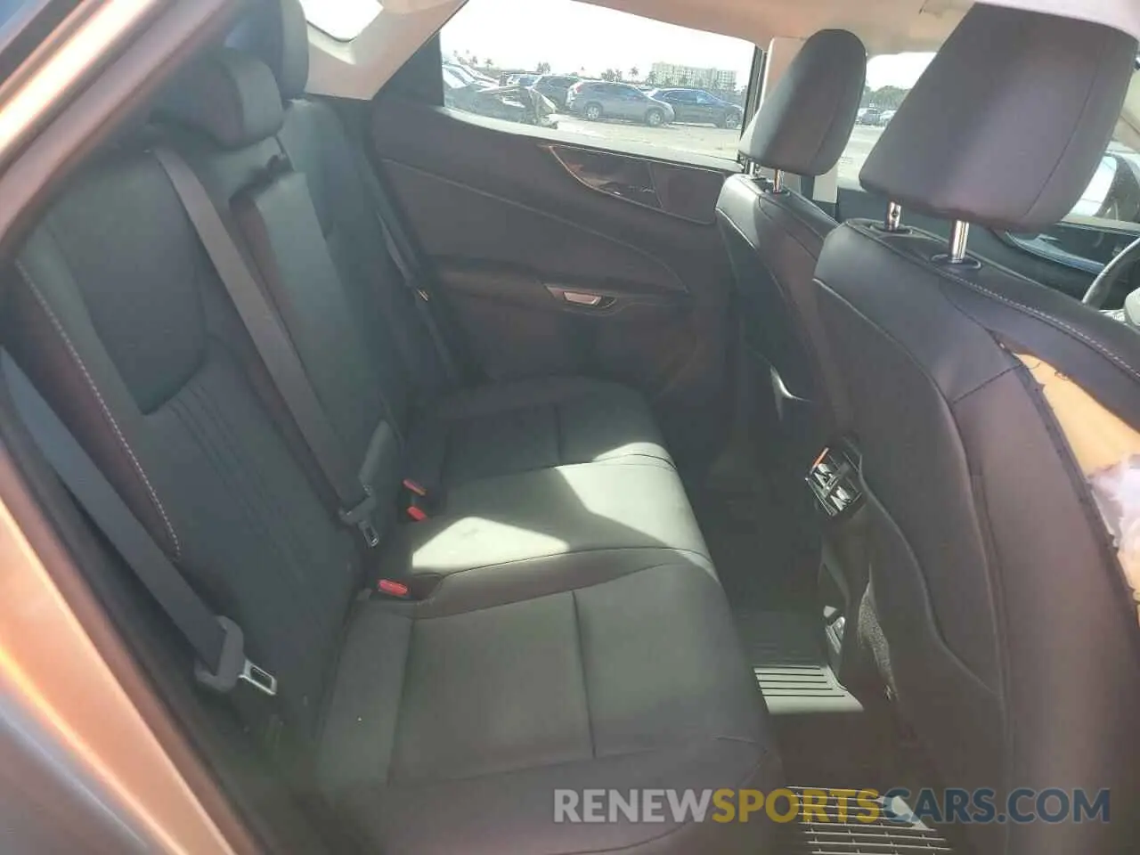 10 Фотография поврежденного автомобиля 2T2GGCEZ0NC006943 LEXUS NX 350 2022