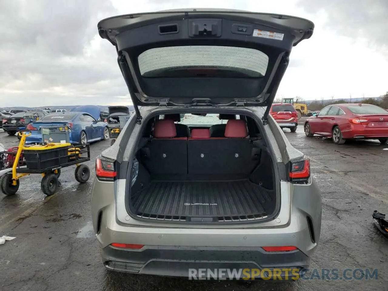 6 Фотография поврежденного автомобиля 2T2GGCEZ2NC002442 LEXUS NX 350 2022