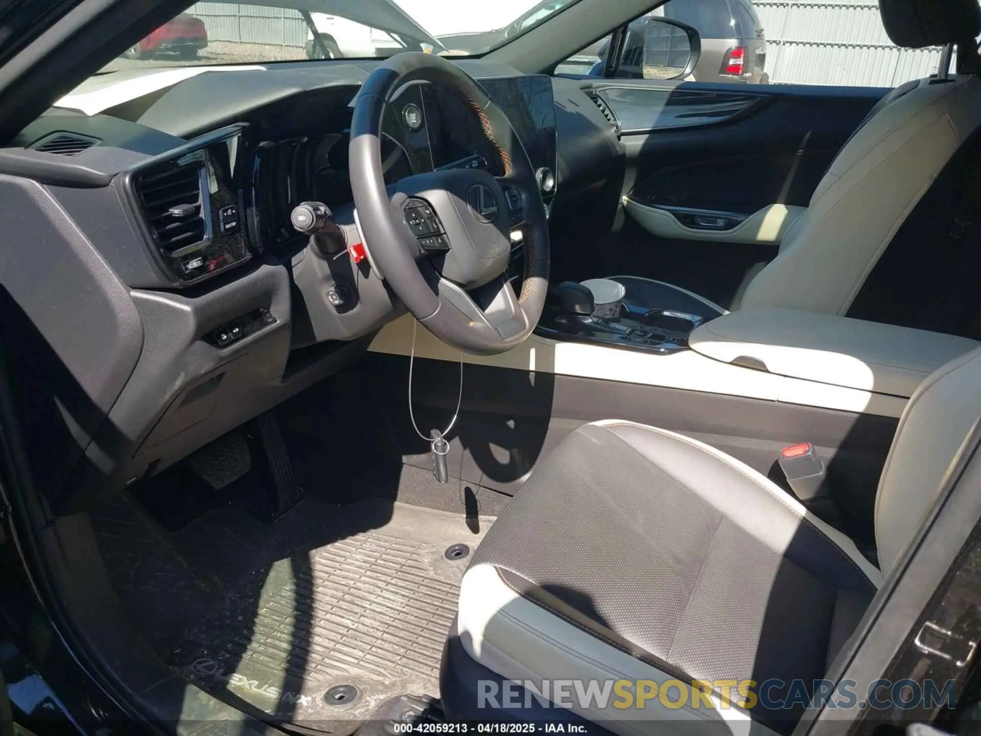 5 Фотография поврежденного автомобиля 2T2GGCEZ2NC004465 LEXUS NX 350 2022