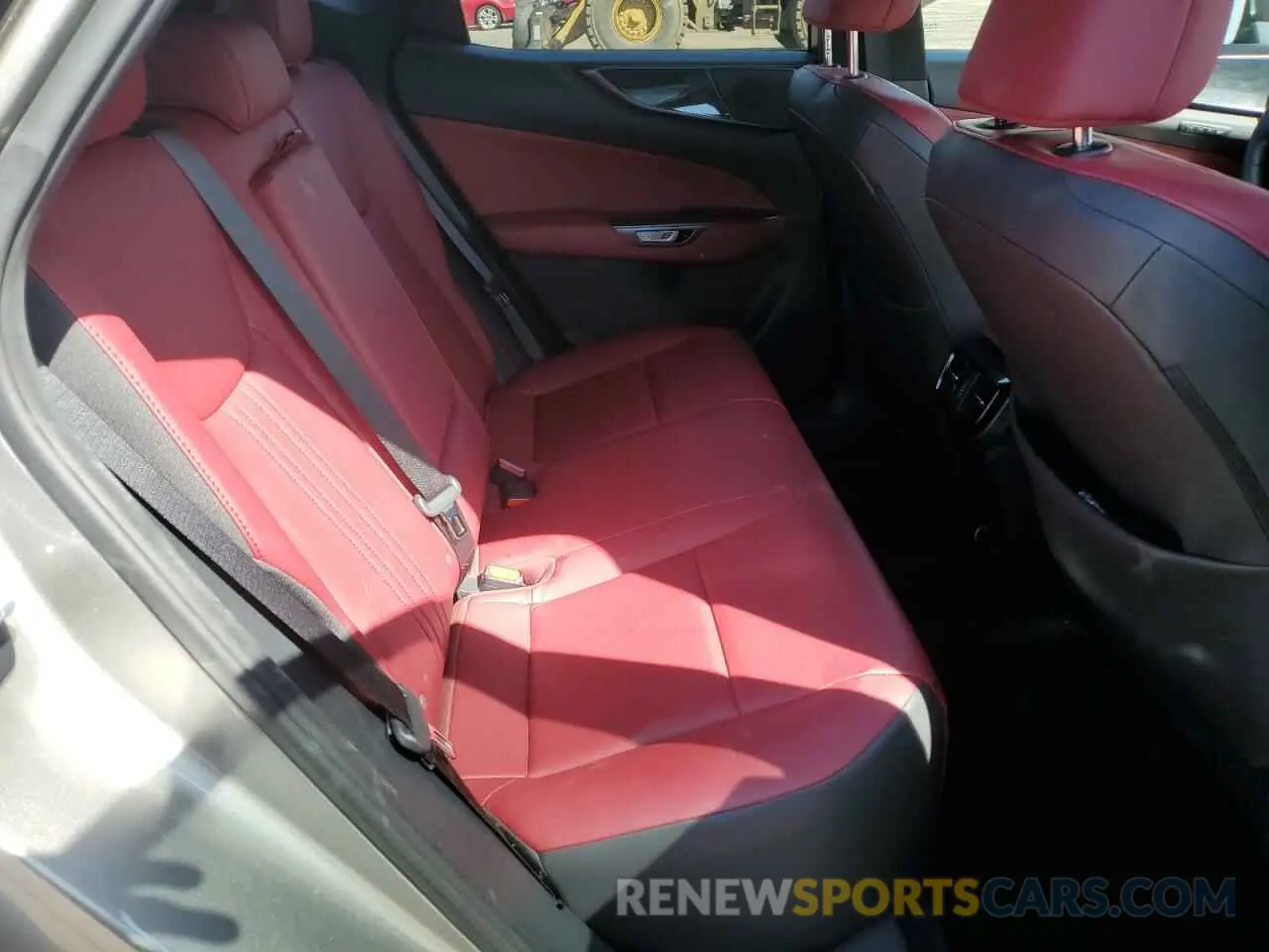 11 Photograph of a damaged car 2T2GGCEZ2NC011383 LEXUS NX 350 2022