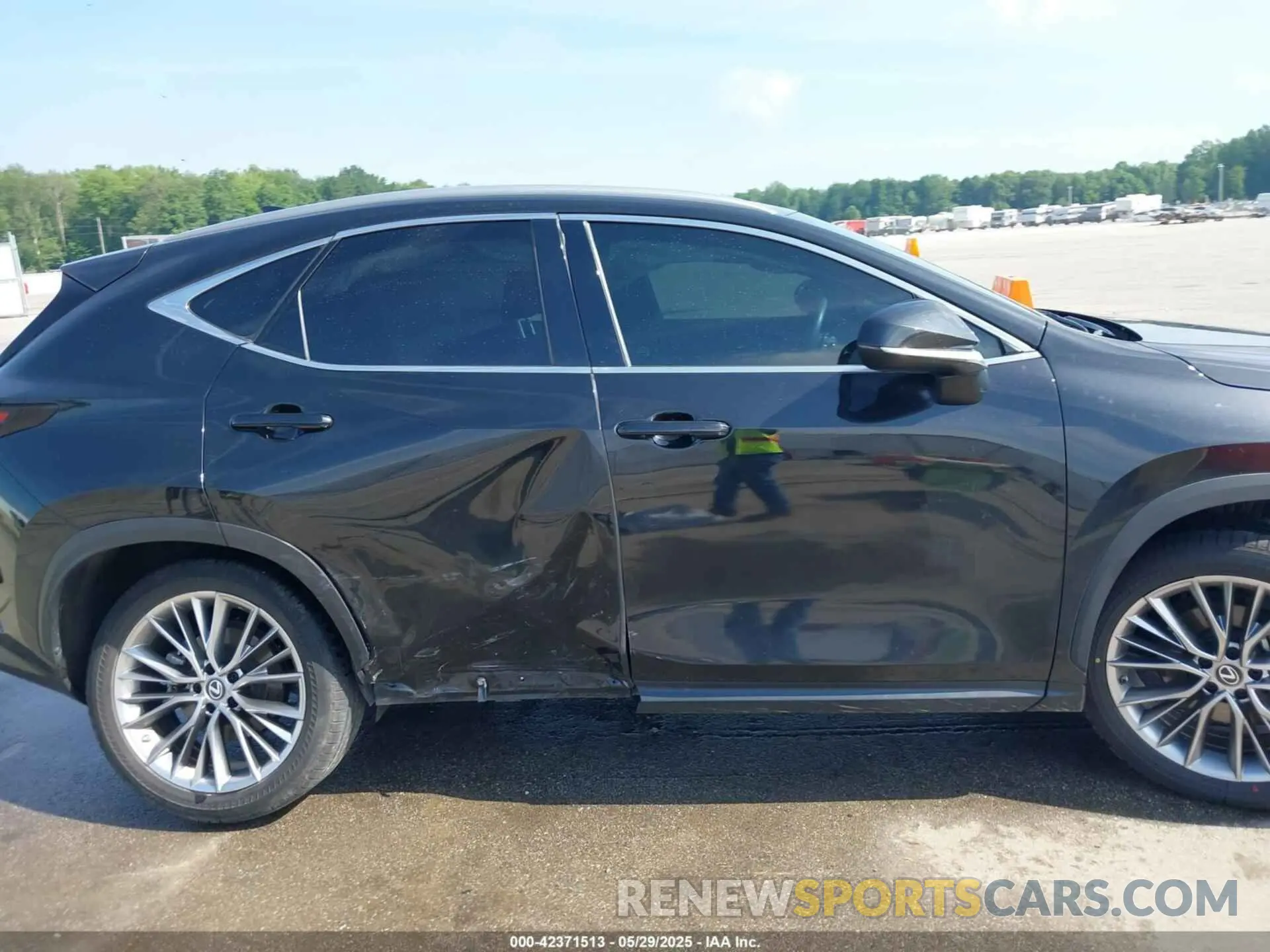 13 Фотография поврежденного автомобиля 2T2GGCEZ4NC003026 LEXUS NX 350 2022