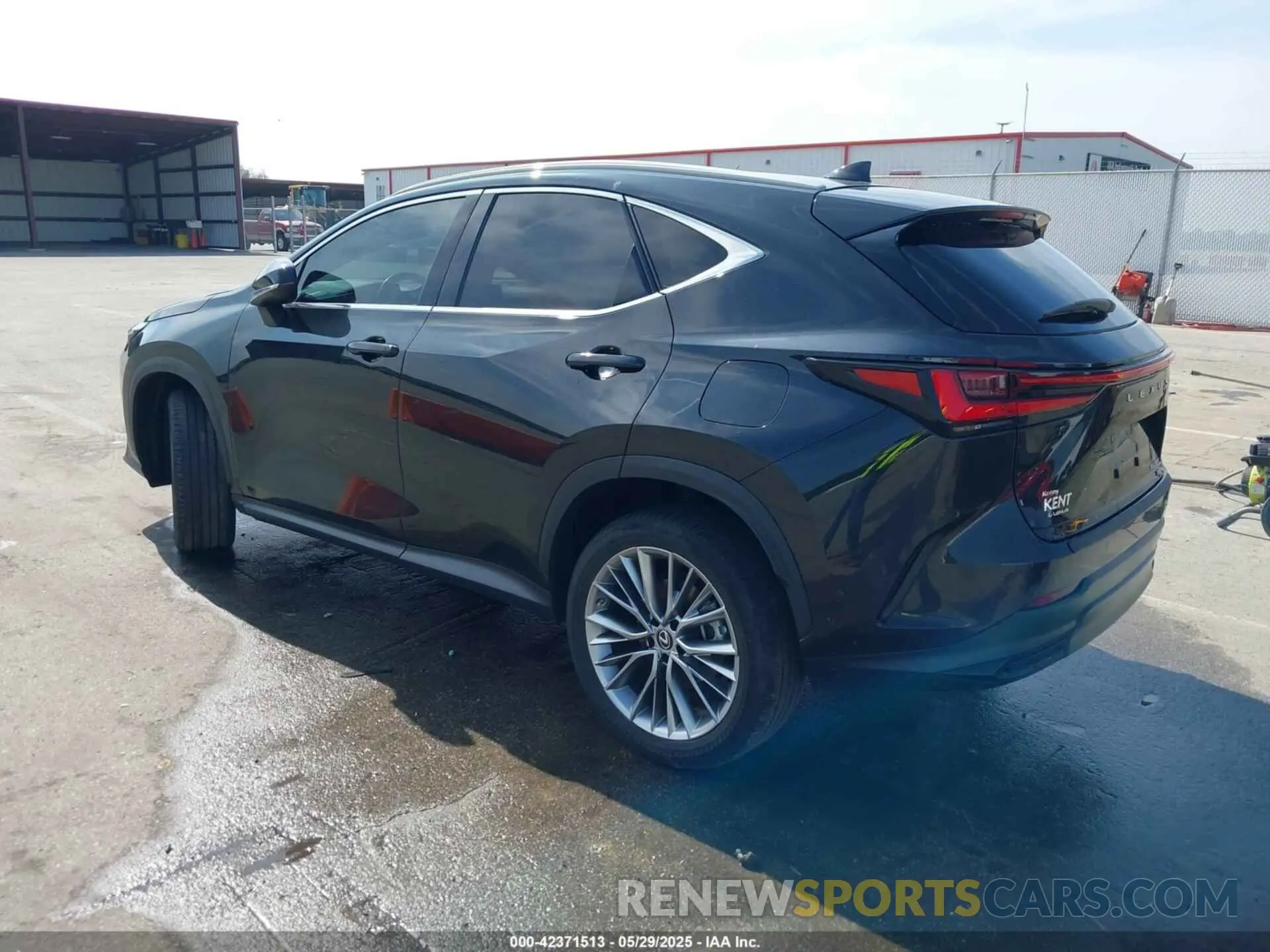 3 Фотография поврежденного автомобиля 2T2GGCEZ4NC003026 LEXUS NX 350 2022