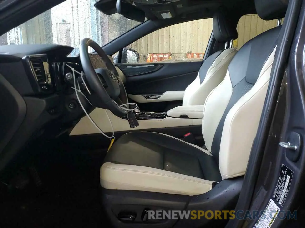 7 Фотография поврежденного автомобиля 2T2GGCEZ7NC009841 LEXUS NX 350 2022