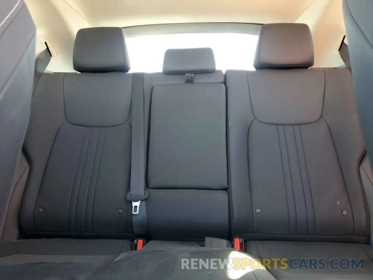 10 Фотография поврежденного автомобиля 2T2GGCEZ7NC013064 LEXUS NX 350 2022