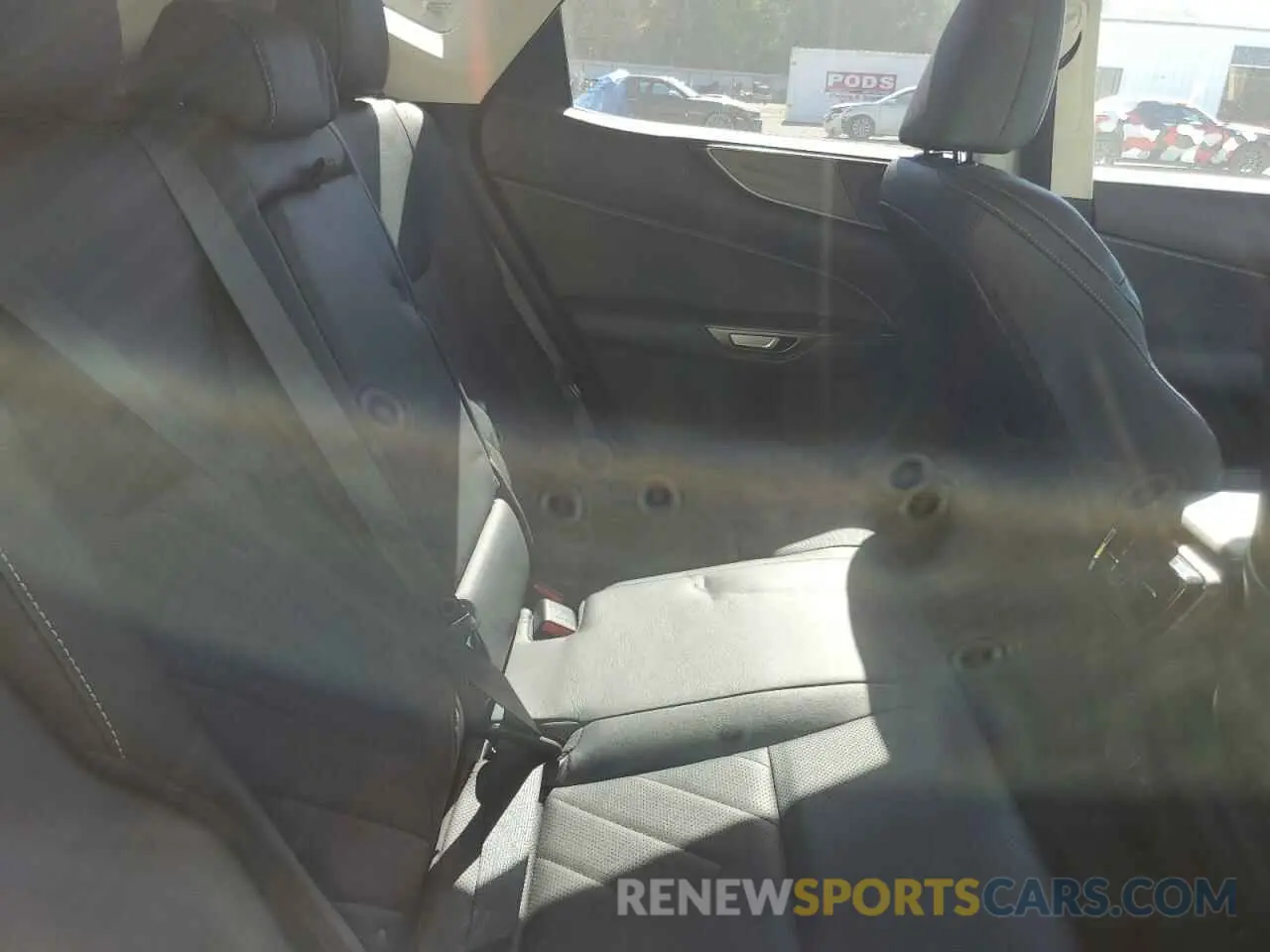 11 Photograph of a damaged car 2T2HGCEZXNC008042 LEXUS NX 350 2022