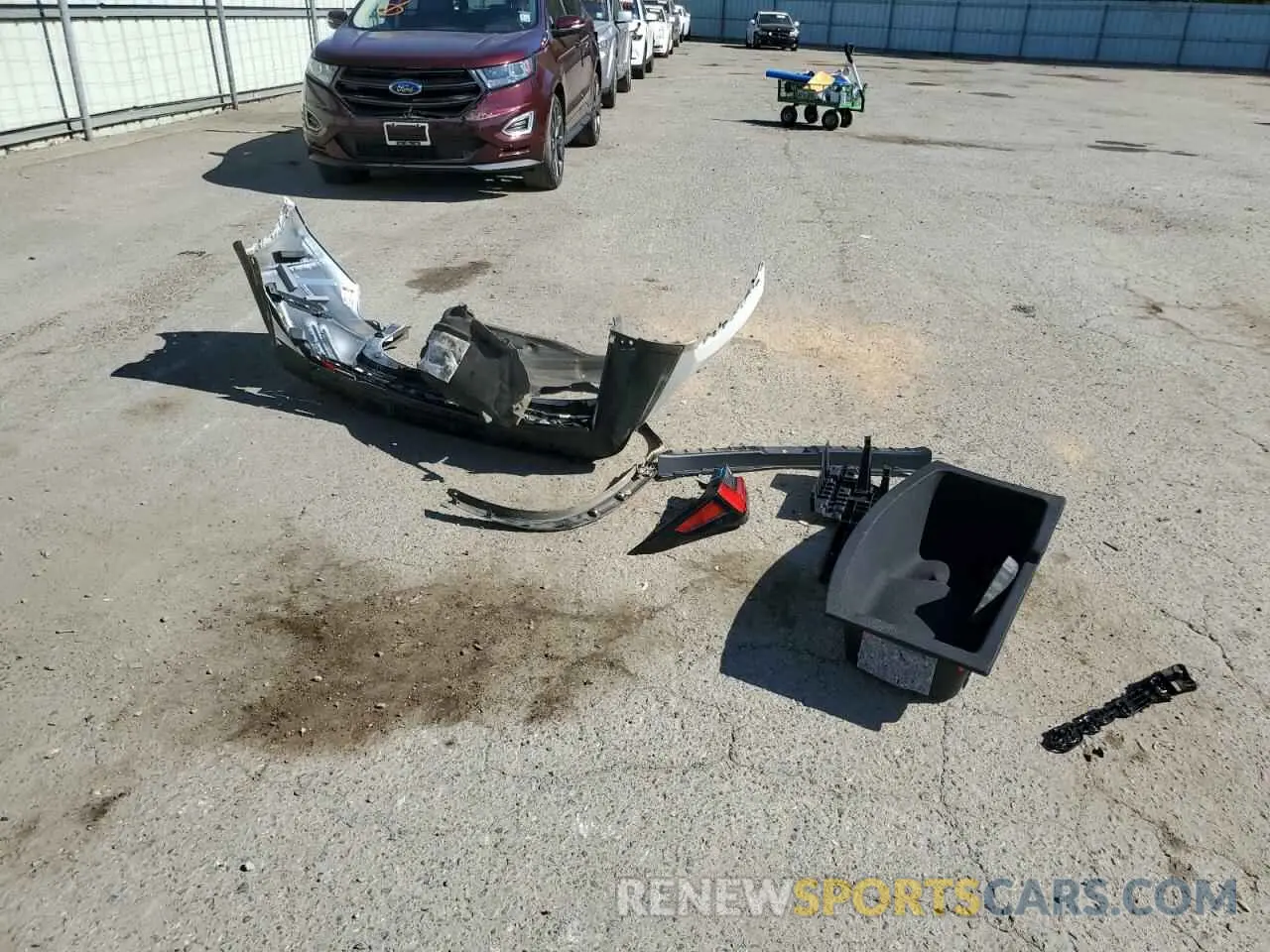 13 Photograph of a damaged car 2T2HGCEZXNC008042 LEXUS NX 350 2022