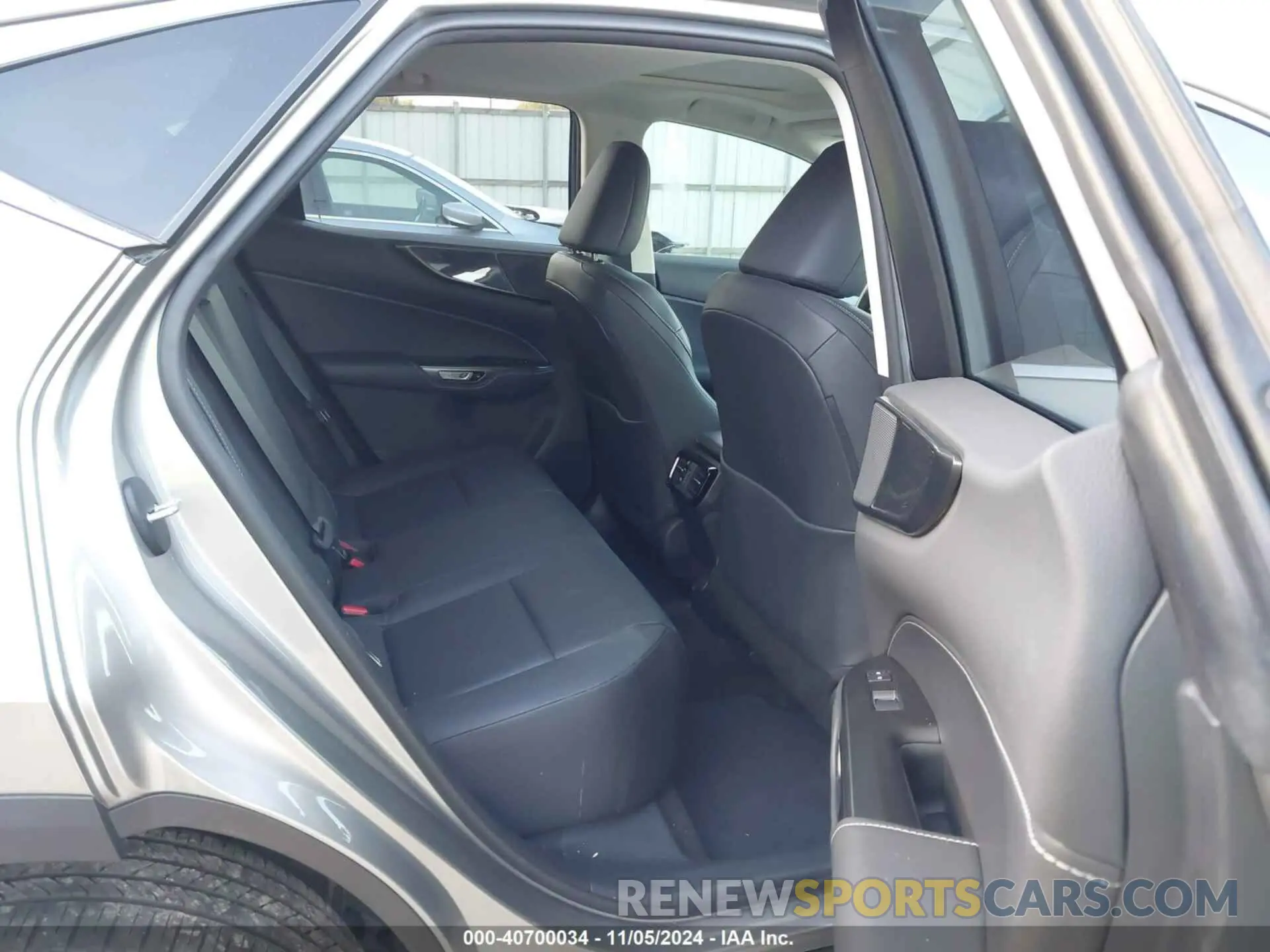 8 Фотография поврежденного автомобиля 2T2GGCEZ1PC019526 LEXUS NX 350 2023