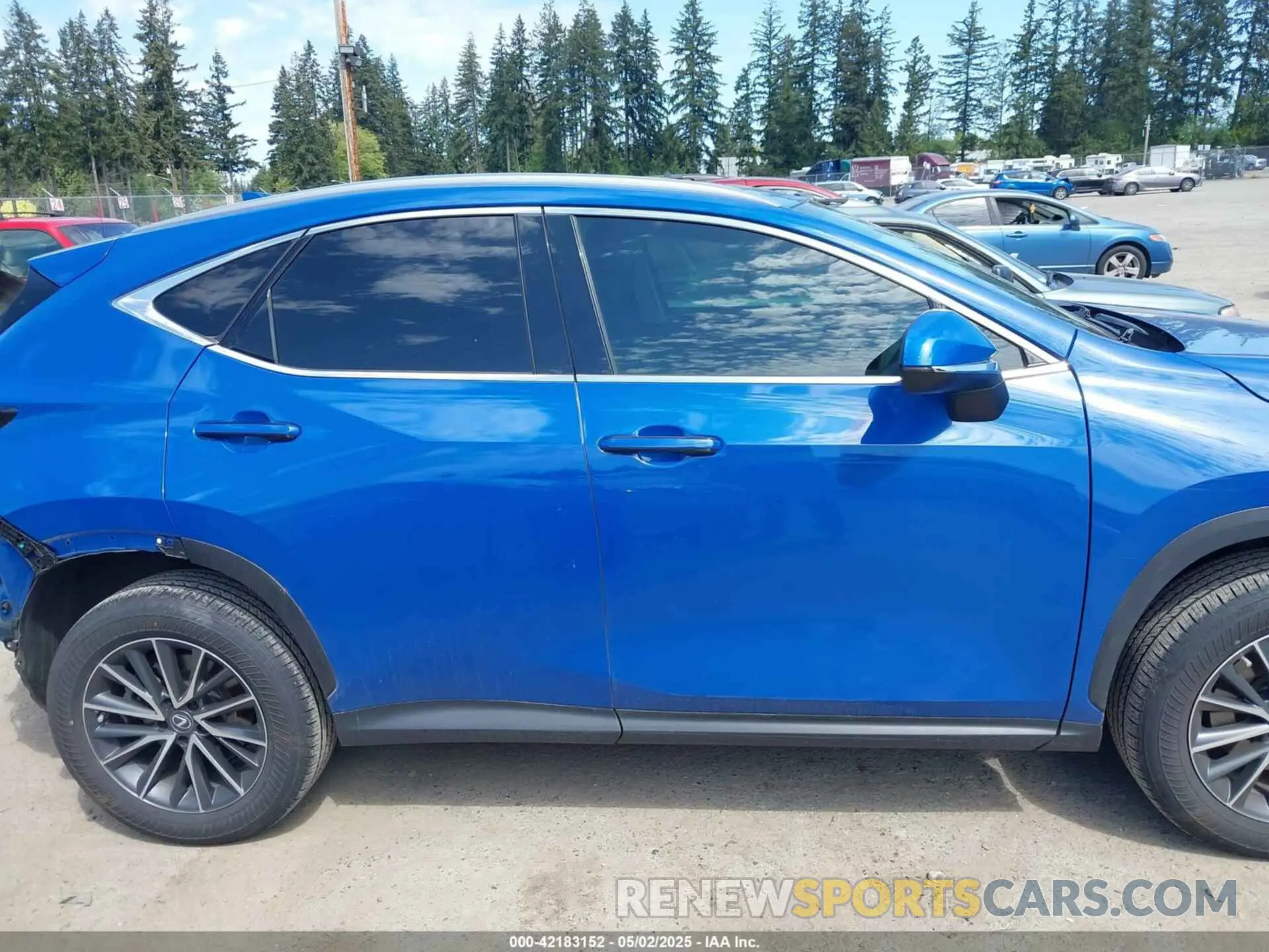 14 Photograph of a damaged car 2T2GGCEZ4PC017768 LEXUS NX 350 2023