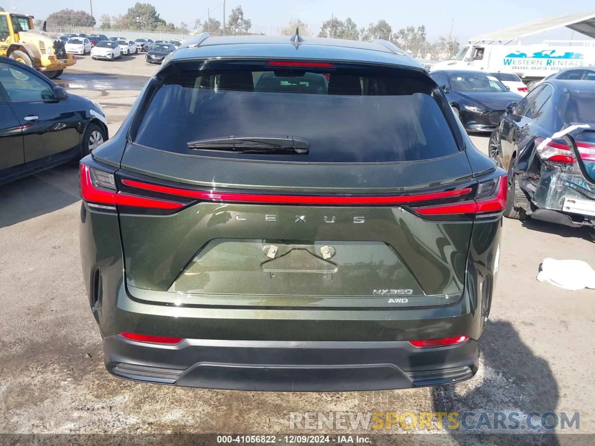16 Фотография поврежденного автомобиля 2T2AGCEZXRC042490 LEXUS NX 350 2024