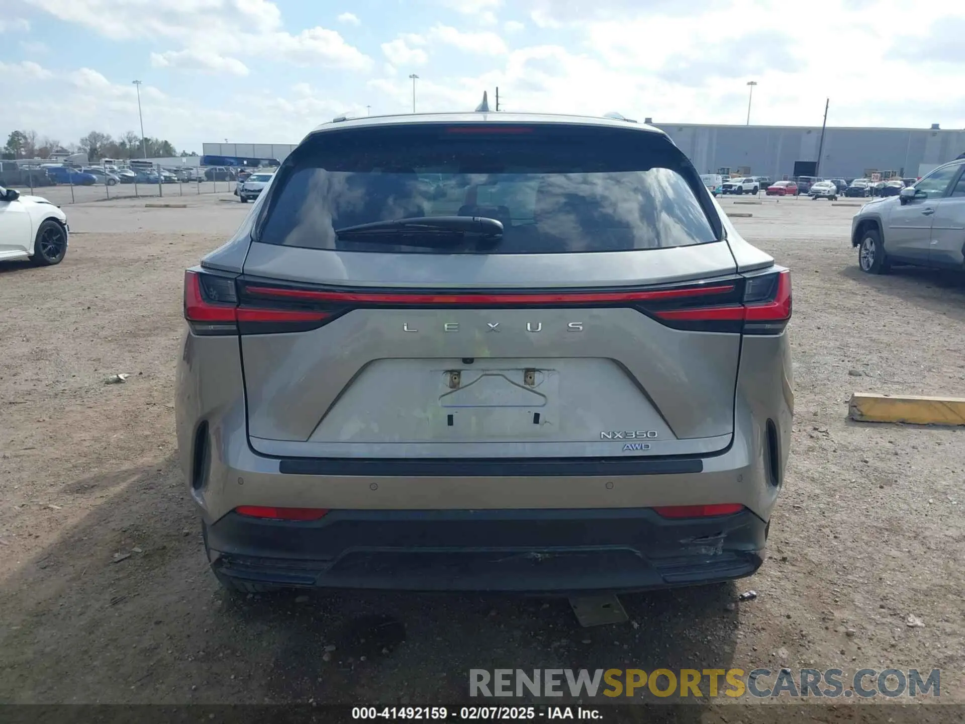 17 Photograph of a damaged car 2T2GGCEZXRC038367 LEXUS NX 350 2024