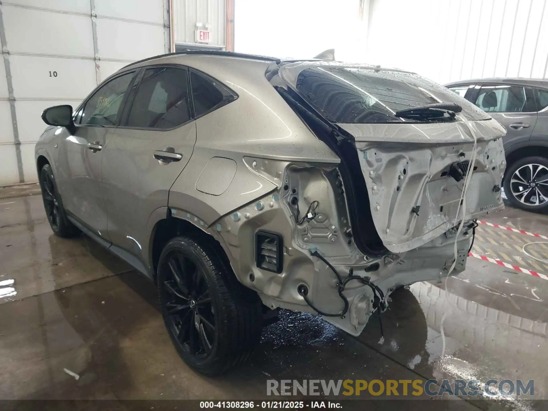 3 Фотография поврежденного автомобиля 2T2KGCEZ3RC041279 LEXUS NX 350 2024
