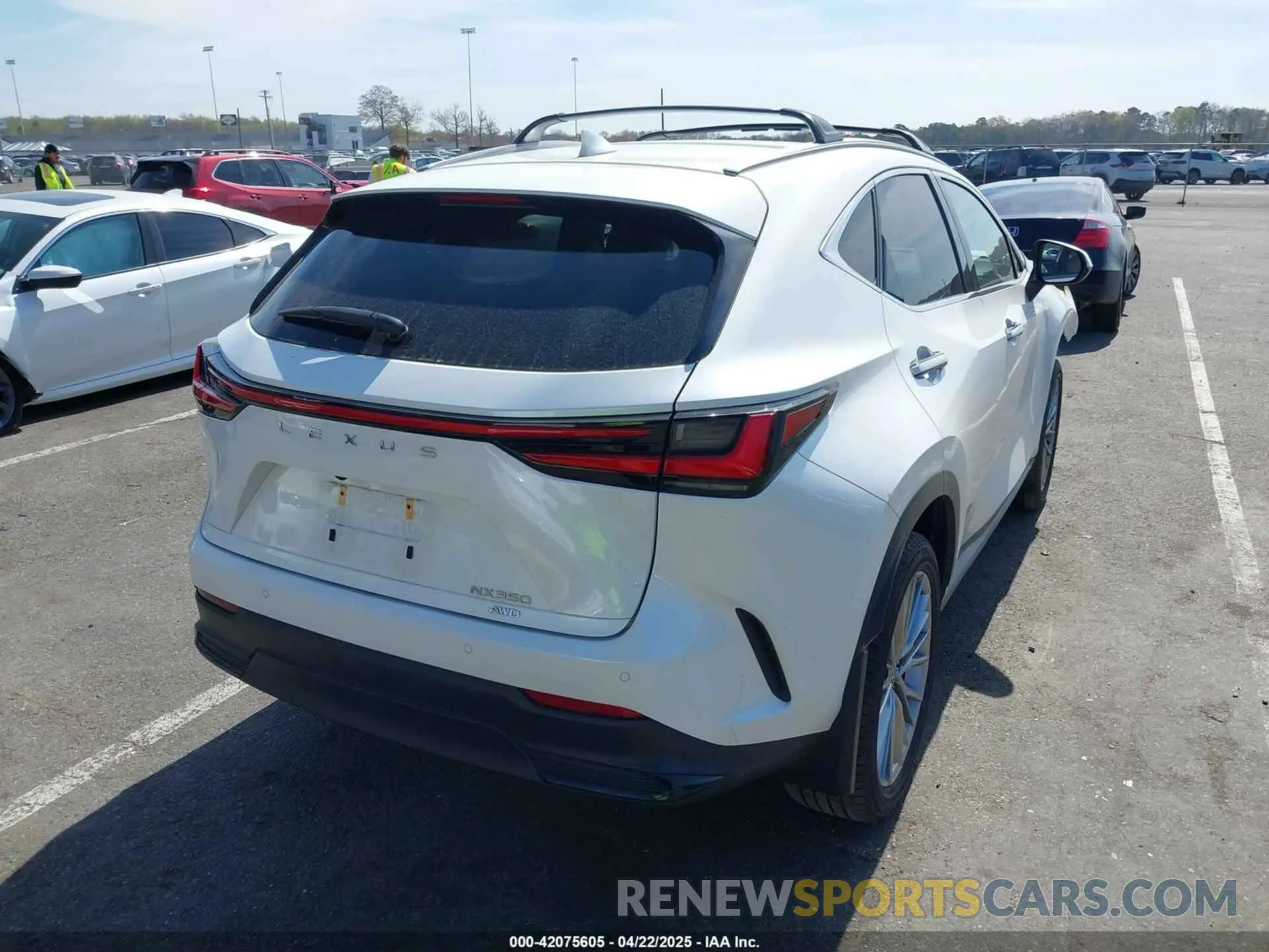 4 Фотография поврежденного автомобиля JTJHGCEZ9R2011147 LEXUS NX 350 2024