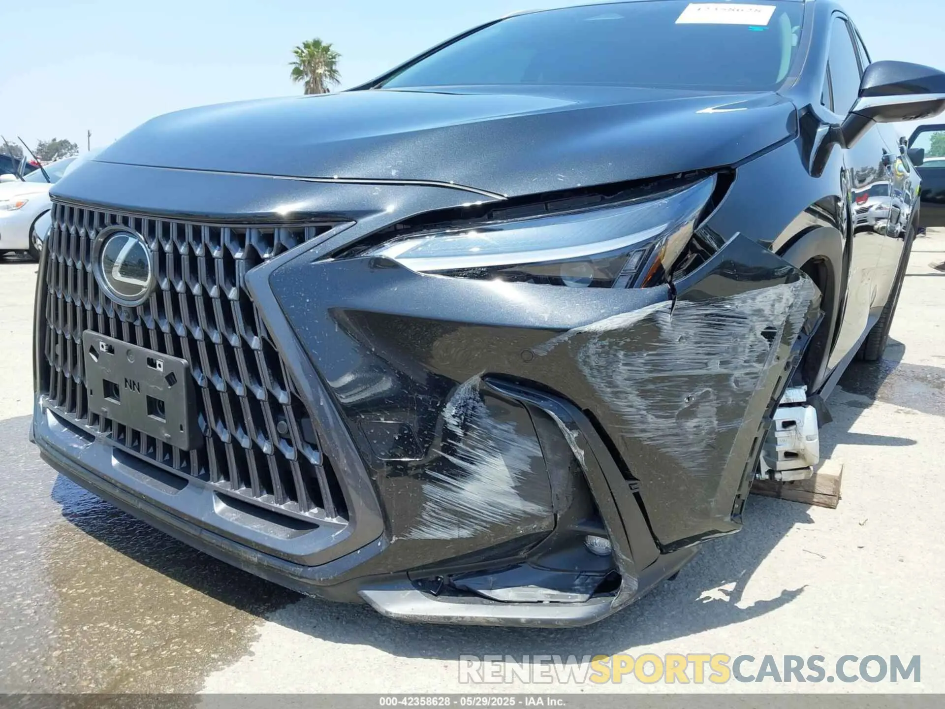 18 Фотография поврежденного автомобиля 2T2GGCEZ6SC073039 LEXUS NX 350 2025