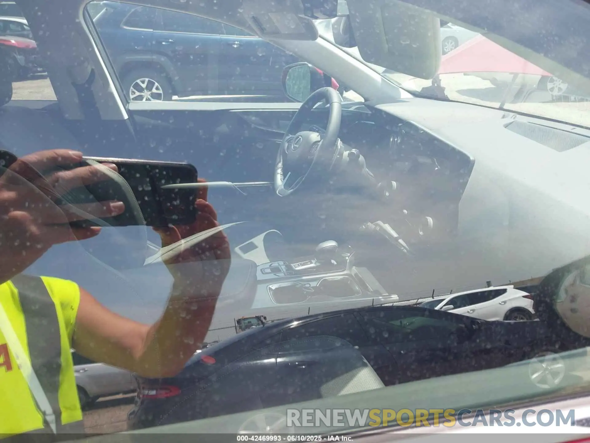 5 Photograph of a damaged car 2T2GGCEZ9SC071544 LEXUS NX 350 2025