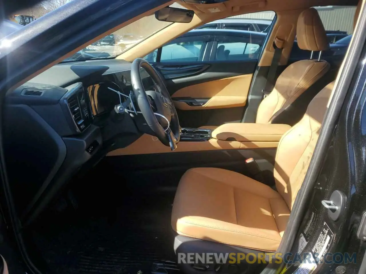 7 Photograph of a damaged car 2T2AGCEZ2RC046341 LEXUS NX 350 BAS 2024