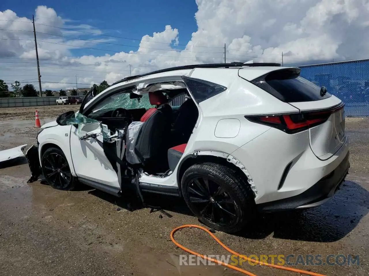 2 Фотография поврежденного автомобиля 2T2KGCEZ3RC051388 LEXUS NX 350 LUX 2024