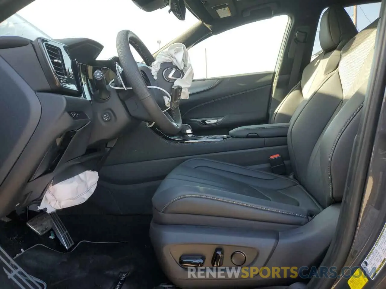 7 Photograph of a damaged car 2T2KGCEZ5SC060728 LEXUS NX 350 LUX 2025