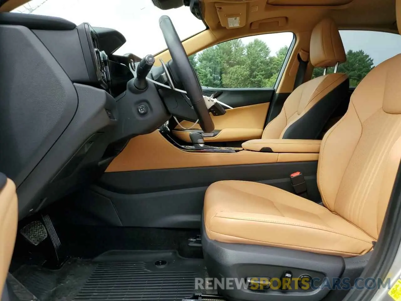 7 Photograph of a damaged car 2T2GGCEZ9RC051448 LEXUS NX 350 PRE 2024
