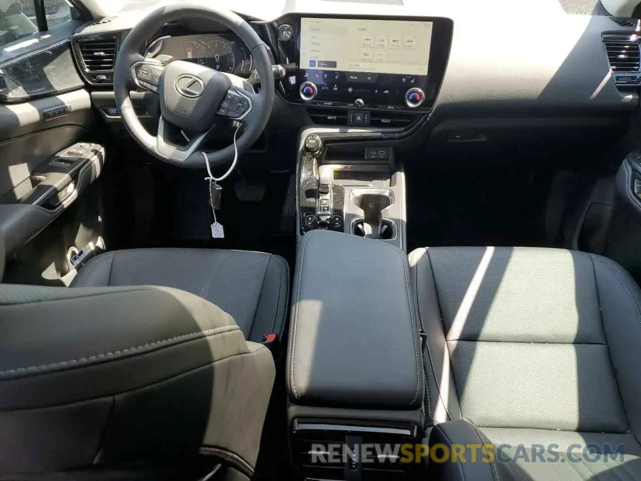 8 Photograph of a damaged car 2T2GGCEZ1SC073837 LEXUS NX 350 PRE 2025