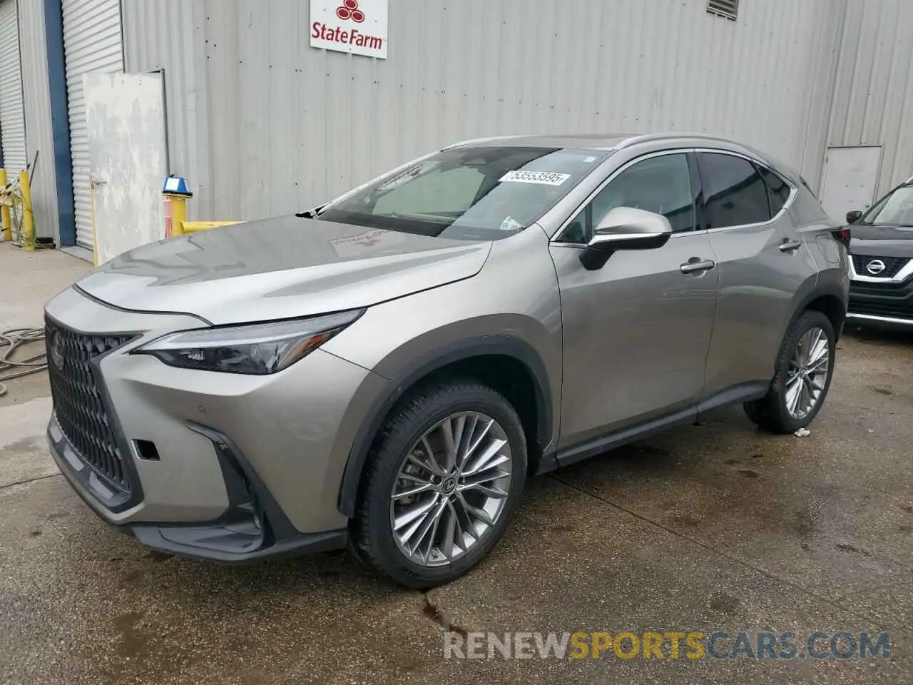 1 Photograph of a damaged car 2T2GKCEZ4NC008144 LEXUS NX 350H 2022