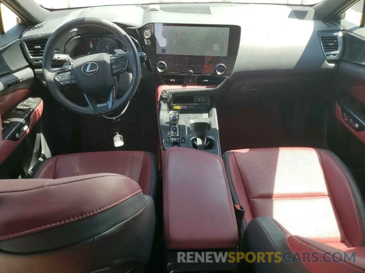 8 Photograph of a damaged car 2T2GKCEZ5NC005754 LEXUS NX 350H 2022