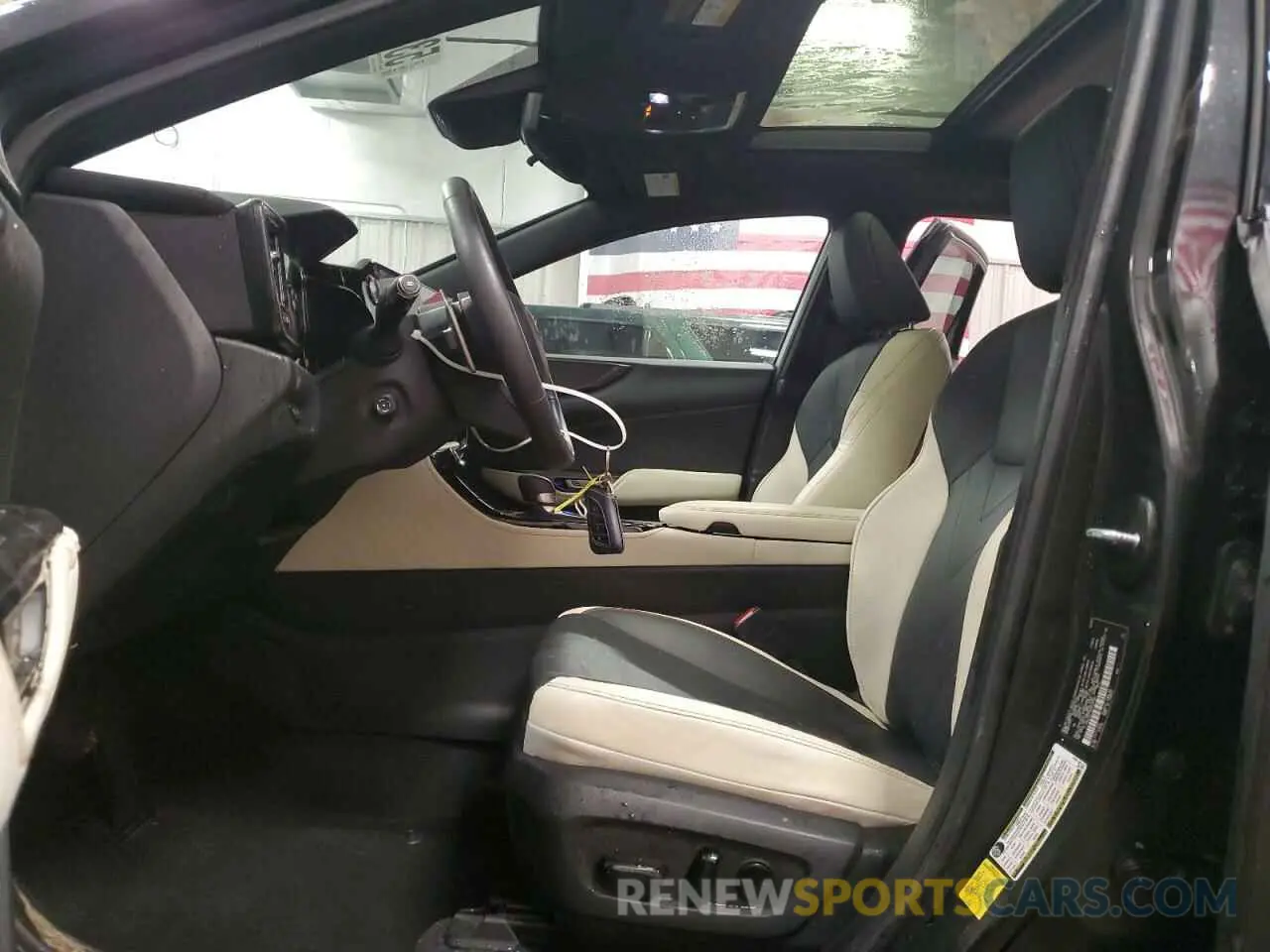 7 Фотография поврежденного автомобиля 2T2HKCEZ1NC004492 LEXUS NX 350H 2022