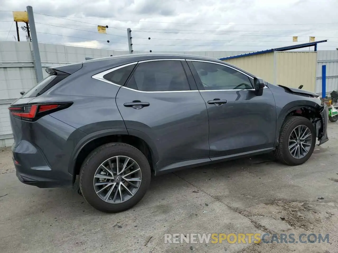 3 Фотография поврежденного автомобиля JTJAKCEZ0N5001874 LEXUS NX 350H 2022