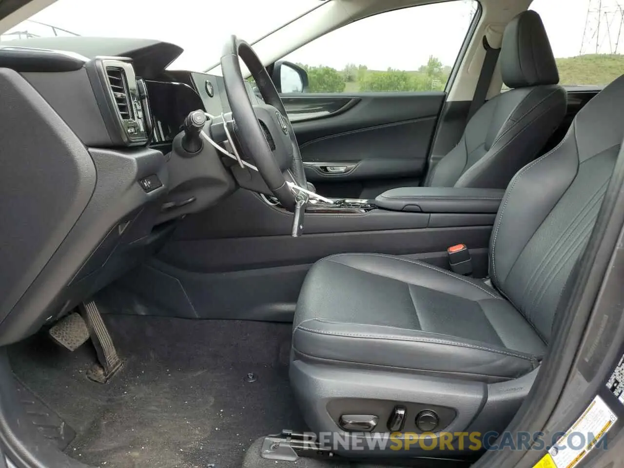 7 Фотография поврежденного автомобиля JTJAKCEZ0N5001874 LEXUS NX 350H 2022