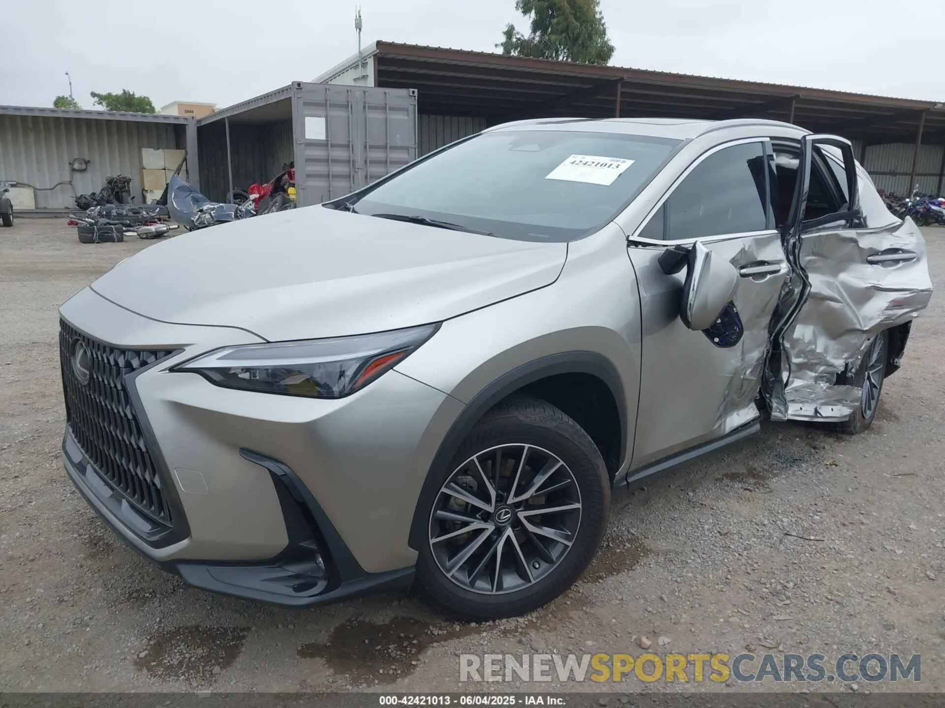 2 Фотография поврежденного автомобиля JTJAKCEZ3N5003098 LEXUS NX 350H 2022