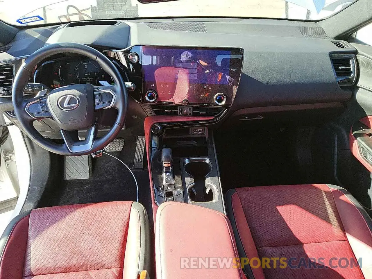 8 Photograph of a damaged car JTJHKCEZ3N5001933 LEXUS NX 350H 2022