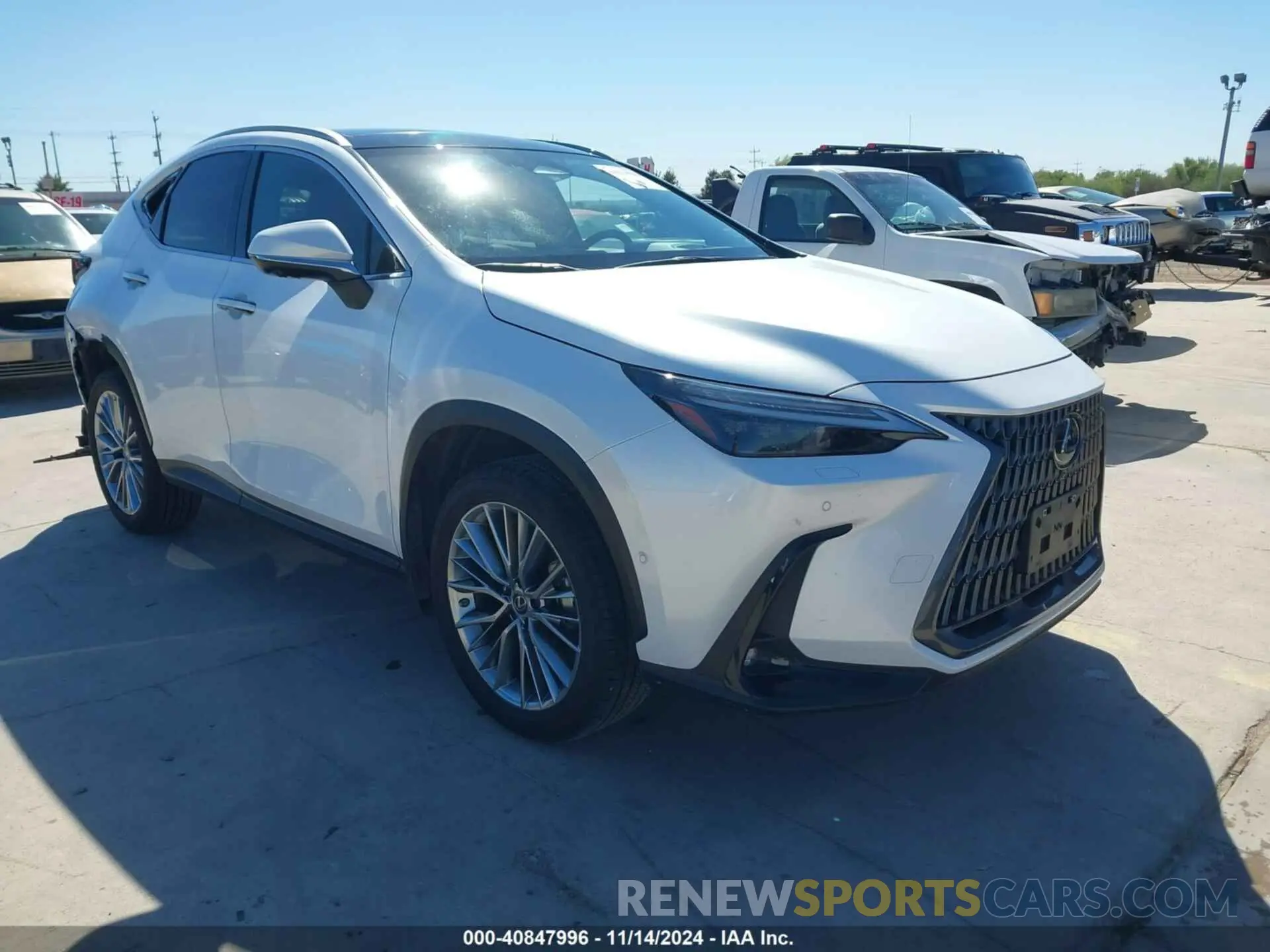 1 Photograph of a damaged car JTJHKCEZXN5004487 LEXUS NX 350H 2022