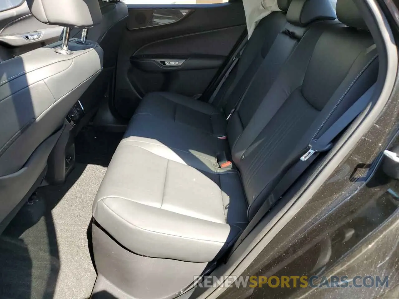 11 Photograph of a damaged car 2T2GKCEZ4PC014027 LEXUS NX 350H 2023