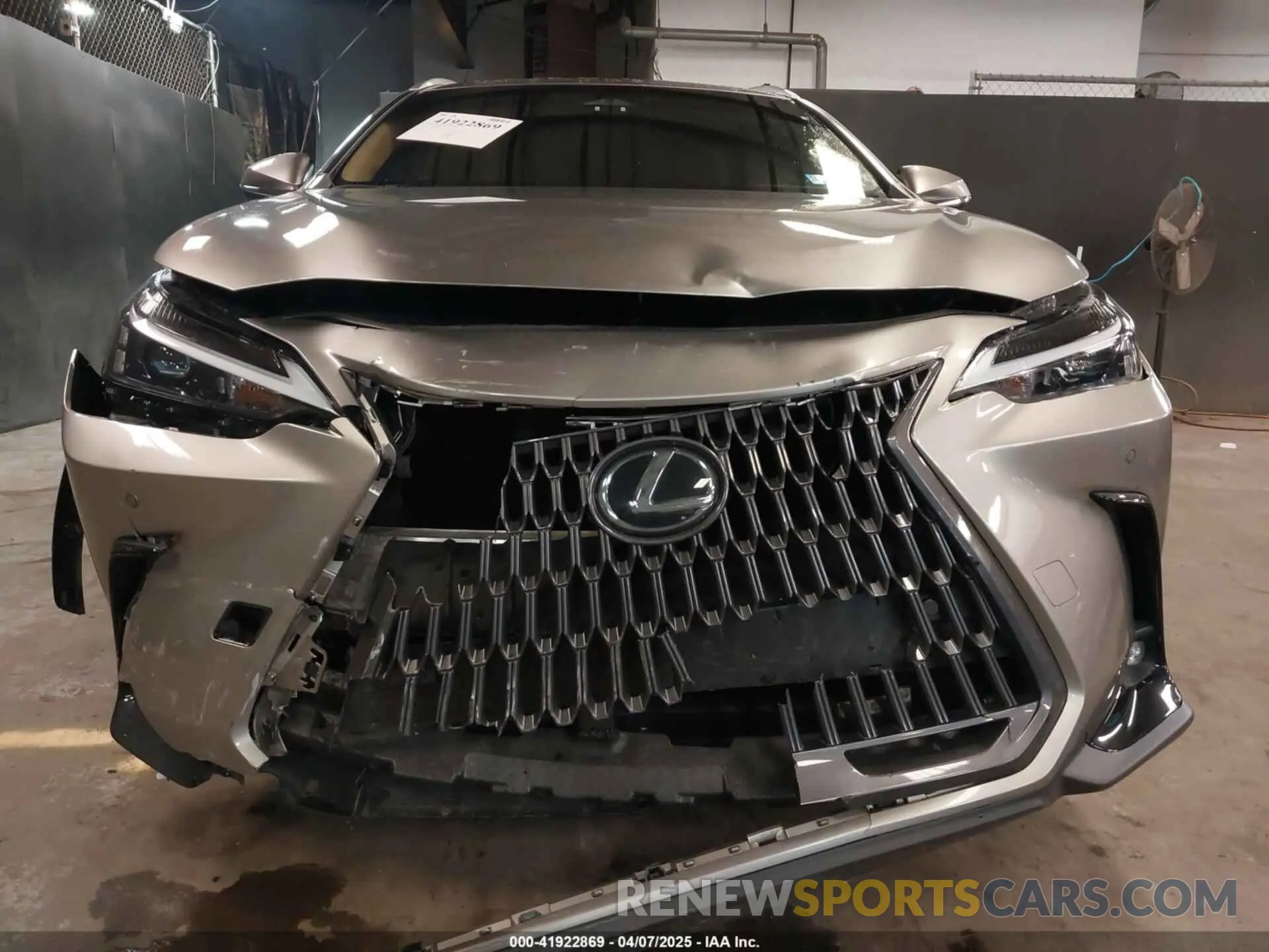 6 Фотография поврежденного автомобиля 2T2GKCEZ3RC016337 LEXUS NX 350H 2024
