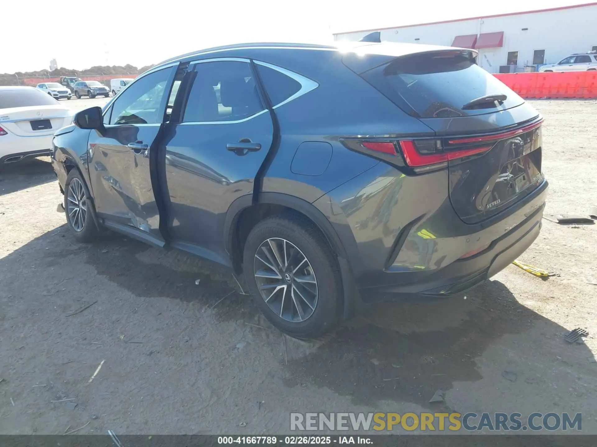 3 Фотография поврежденного автомобиля 2T2GKCEZ4RC023717 LEXUS NX 350H 2024