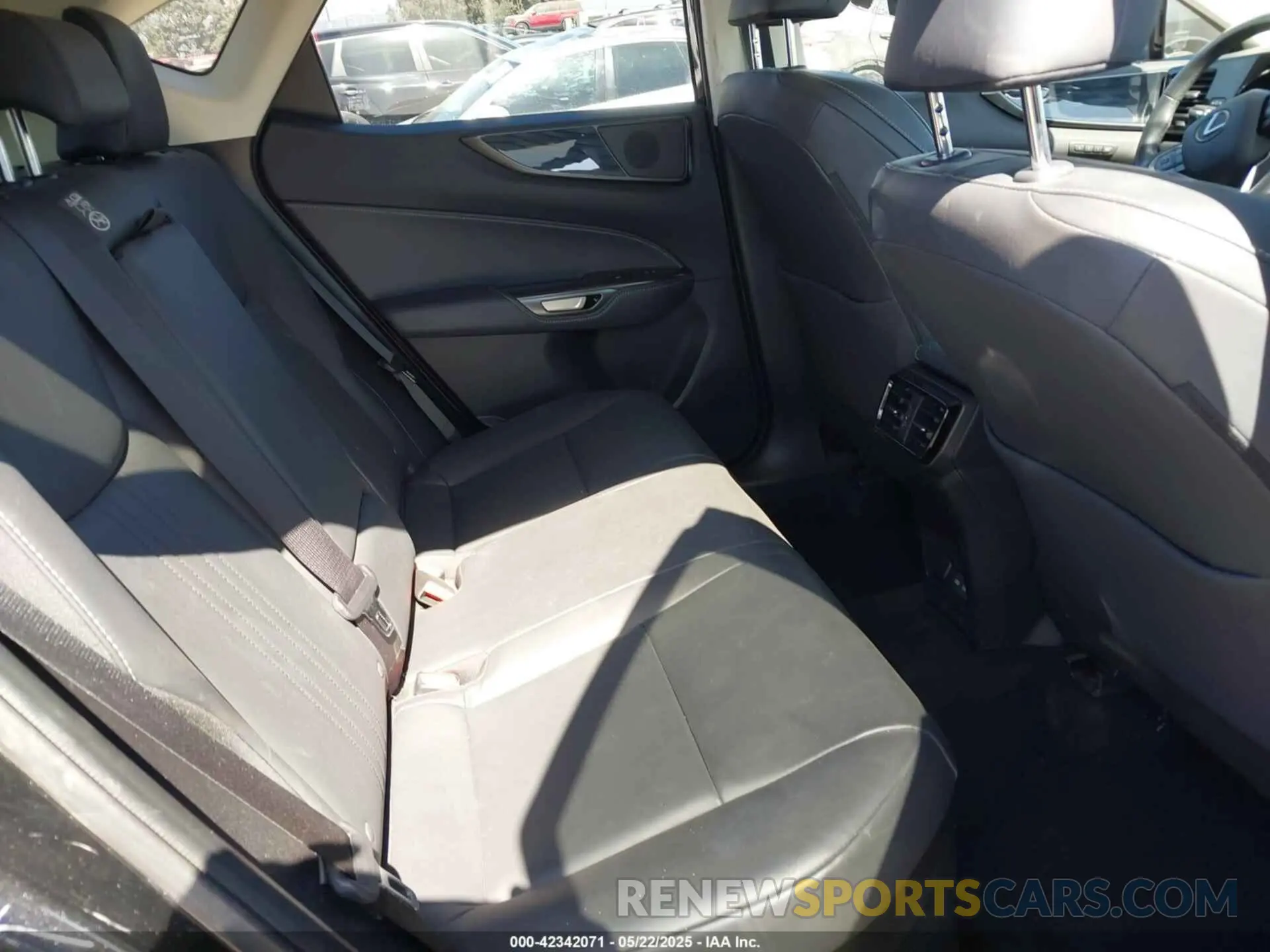 8 Photograph of a damaged car JTJGKCEZ6R2033231 LEXUS NX 350H 2024