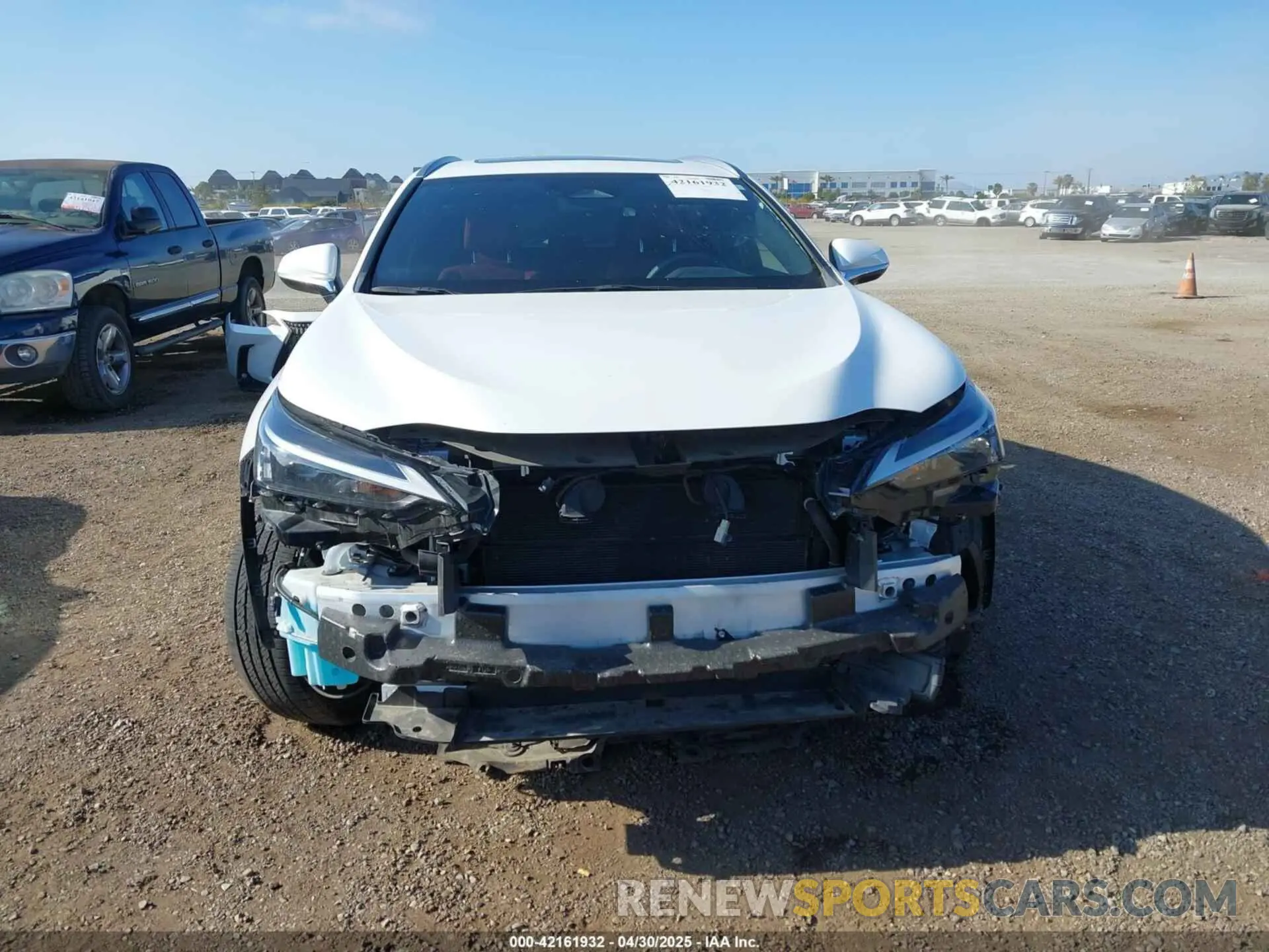 13 Фотография поврежденного автомобиля JTJGKCEZXR5013787 LEXUS NX 350H 2024