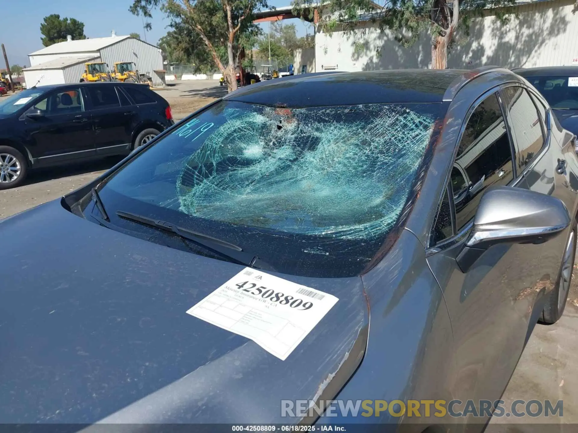 6 Photograph of a damaged car JTJHKCEZ5R5014365 LEXUS NX 350H 2024