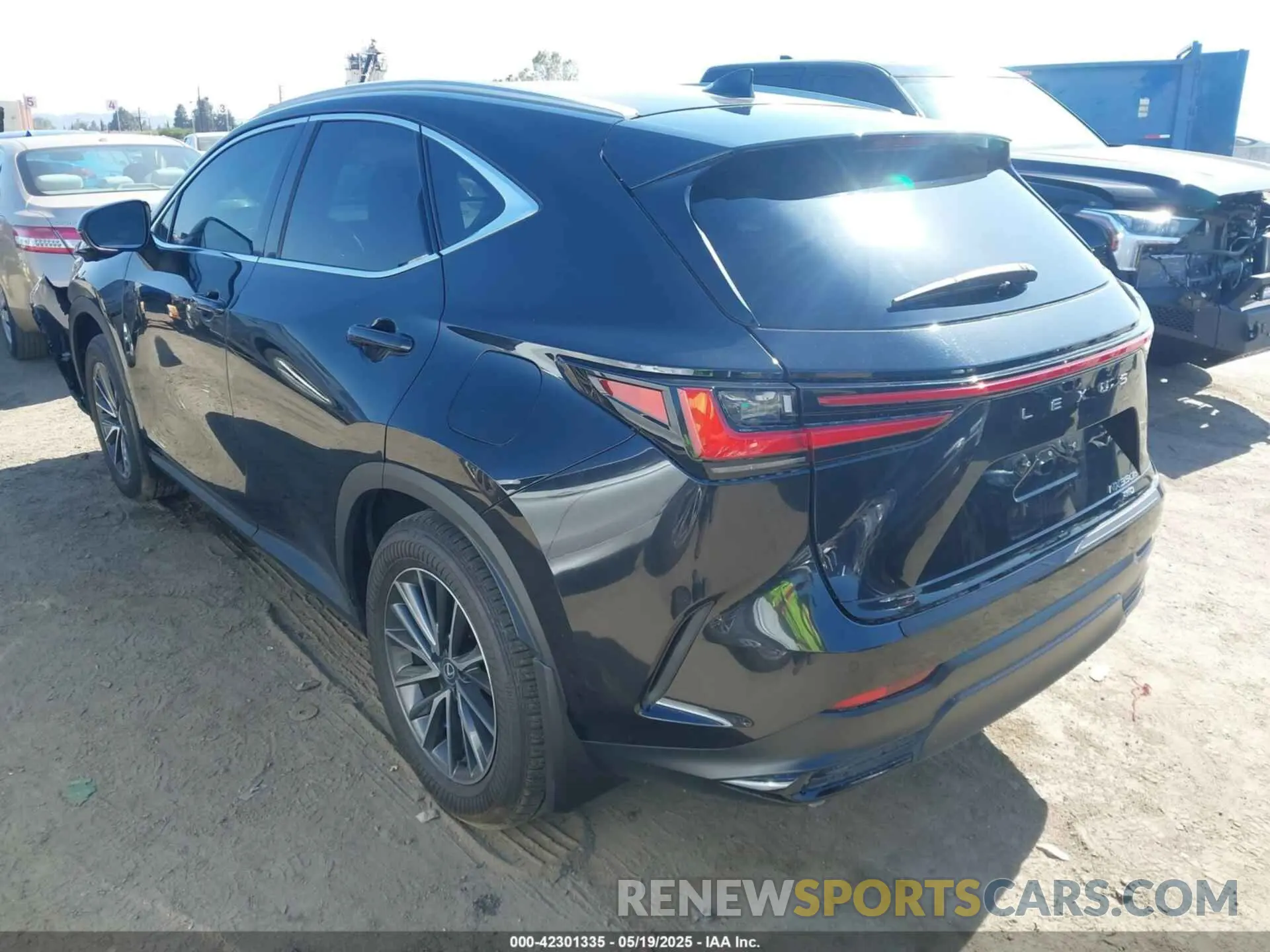 3 Photograph of a damaged car 2T2AKCEZ5SC035967 LEXUS NX 350H 2025
