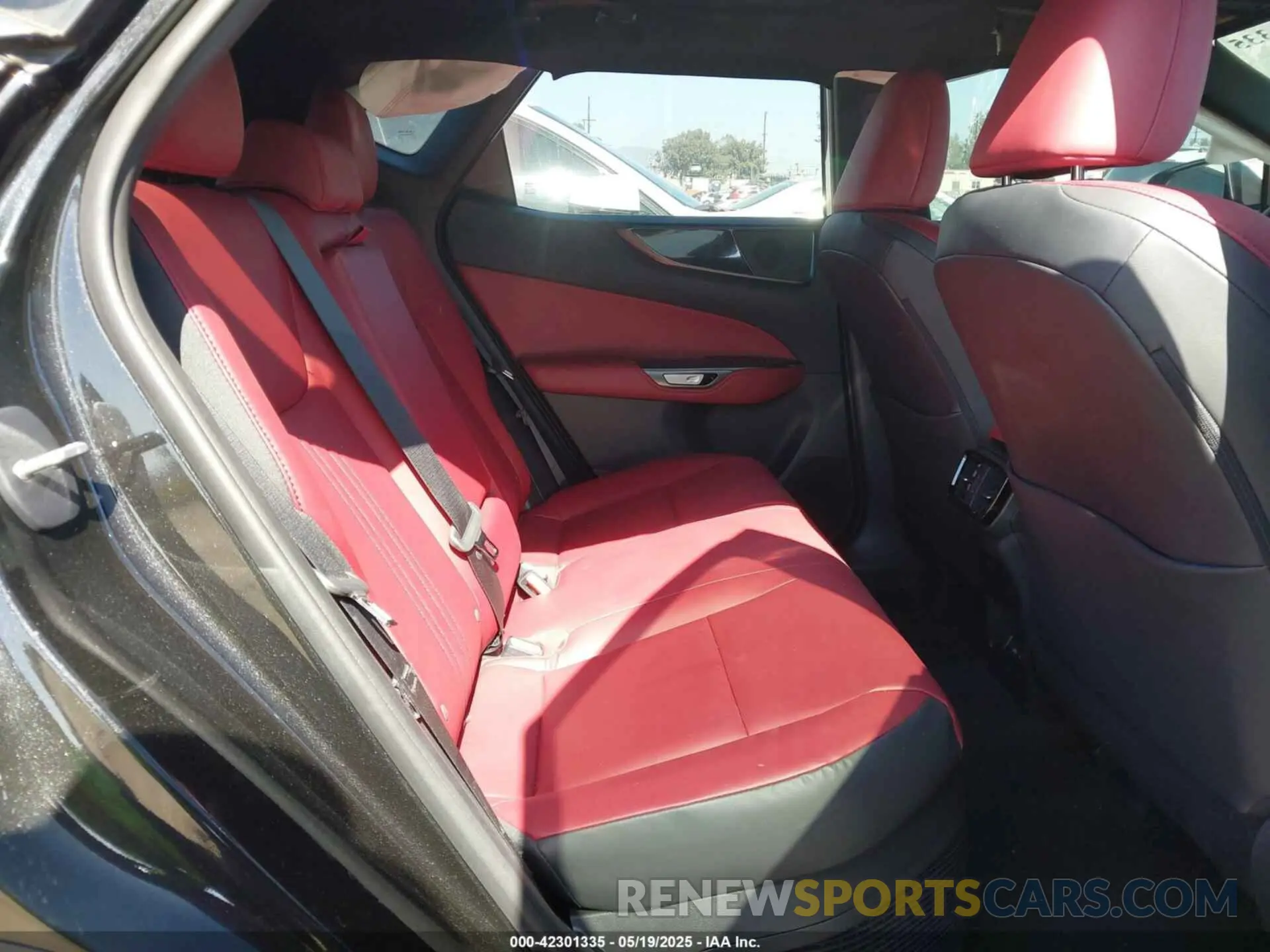 8 Photograph of a damaged car 2T2AKCEZ5SC035967 LEXUS NX 350H 2025