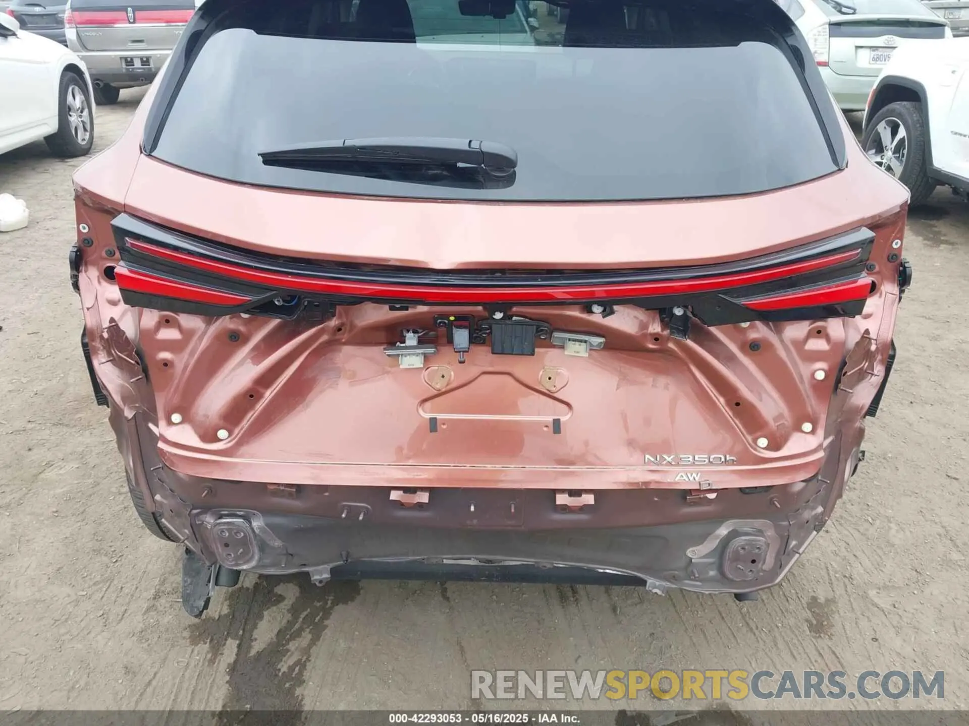 6 Photograph of a damaged car 2T2GKCEZ1SC040979 LEXUS NX 350H 2025