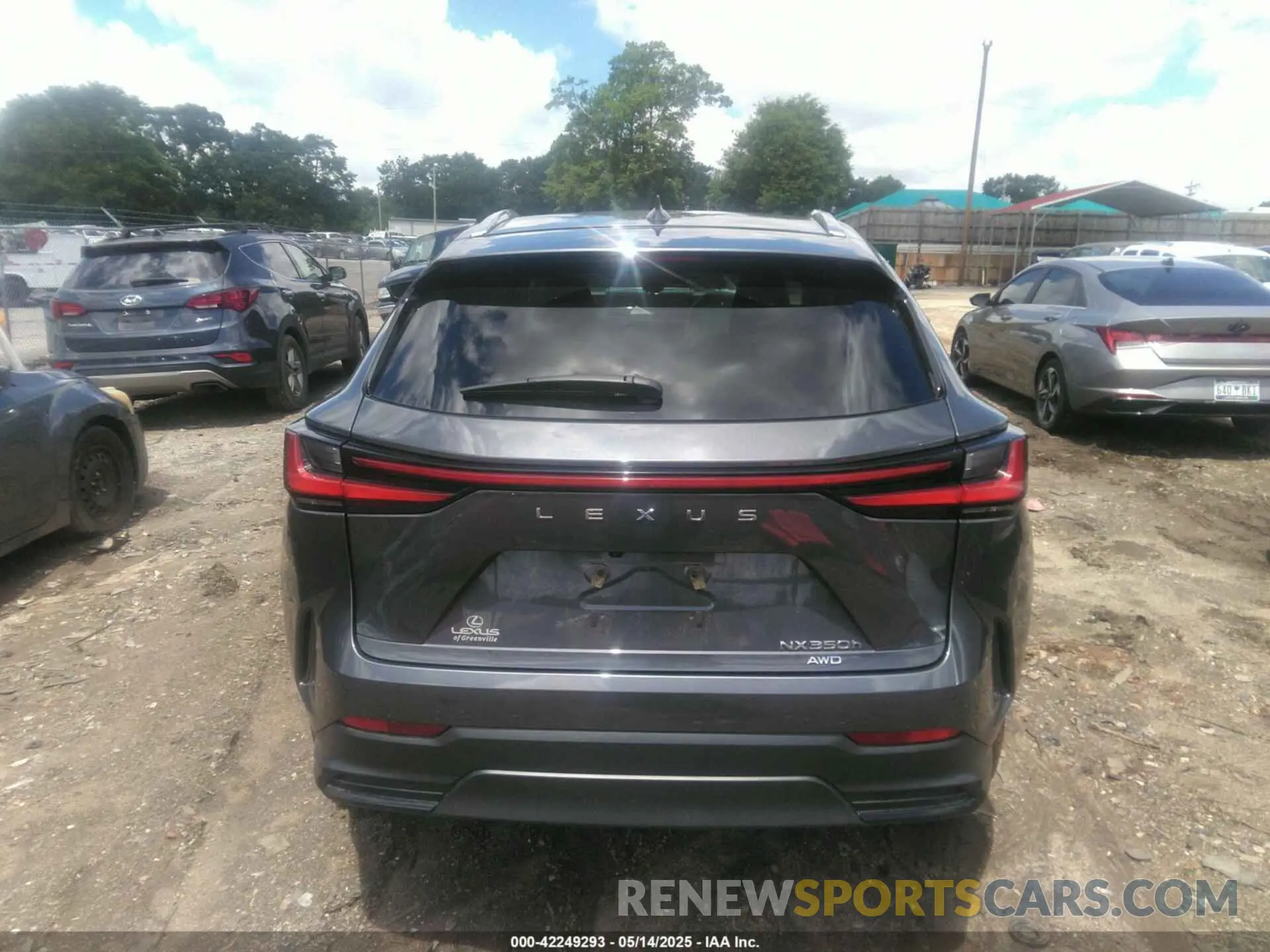 16 Фотография поврежденного автомобиля 2T2GKCEZ2SC032602 LEXUS NX 350H 2025