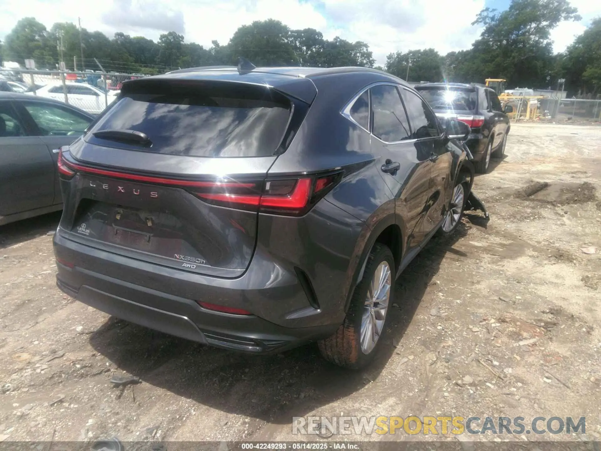 4 Фотография поврежденного автомобиля 2T2GKCEZ2SC032602 LEXUS NX 350H 2025