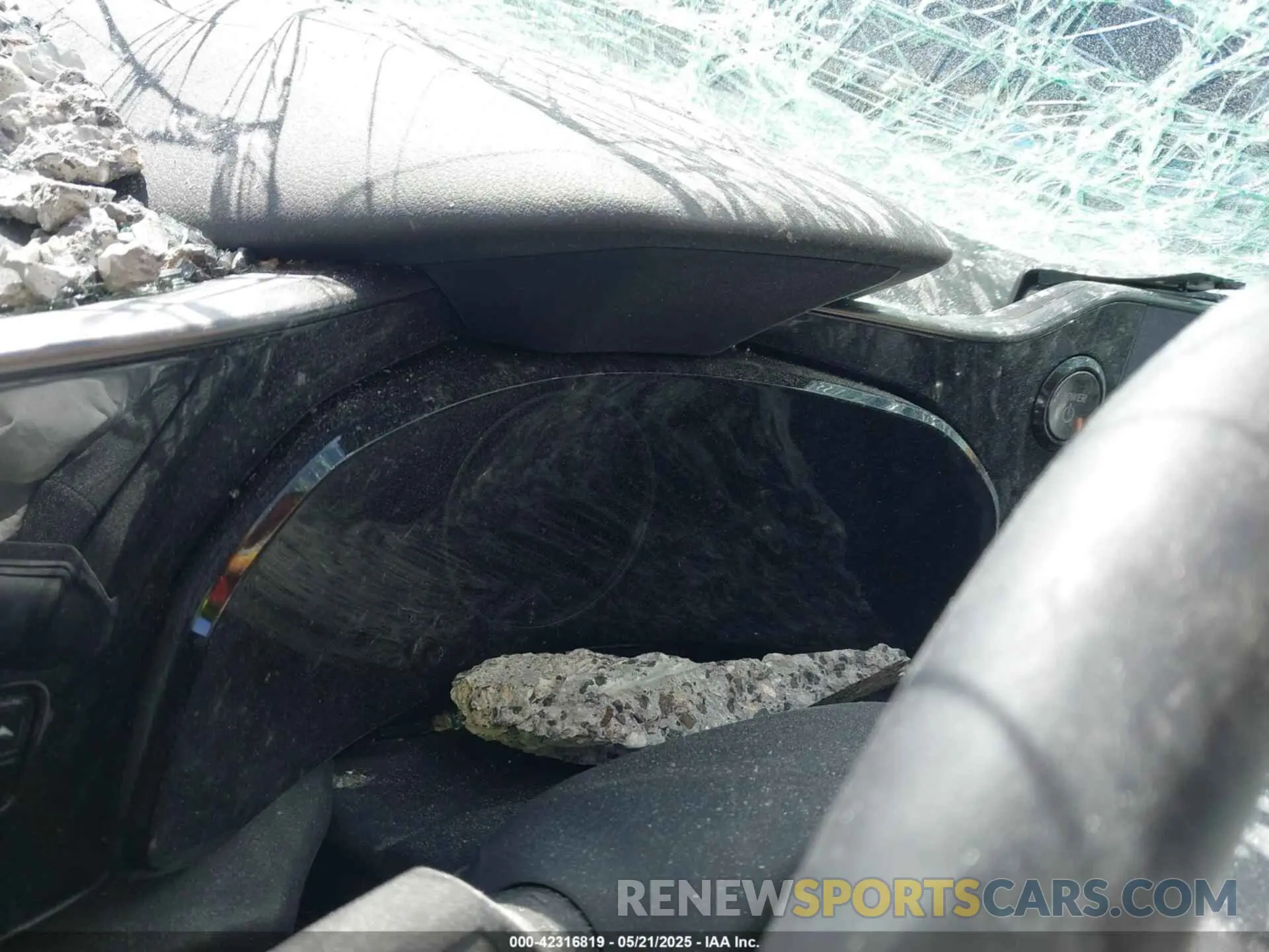 7 Фотография поврежденного автомобиля 2T2GKCEZ4SC033637 LEXUS NX 350H 2025