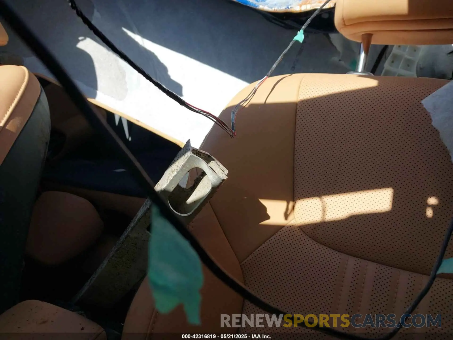 8 Фотография поврежденного автомобиля 2T2GKCEZ4SC033637 LEXUS NX 350H 2025