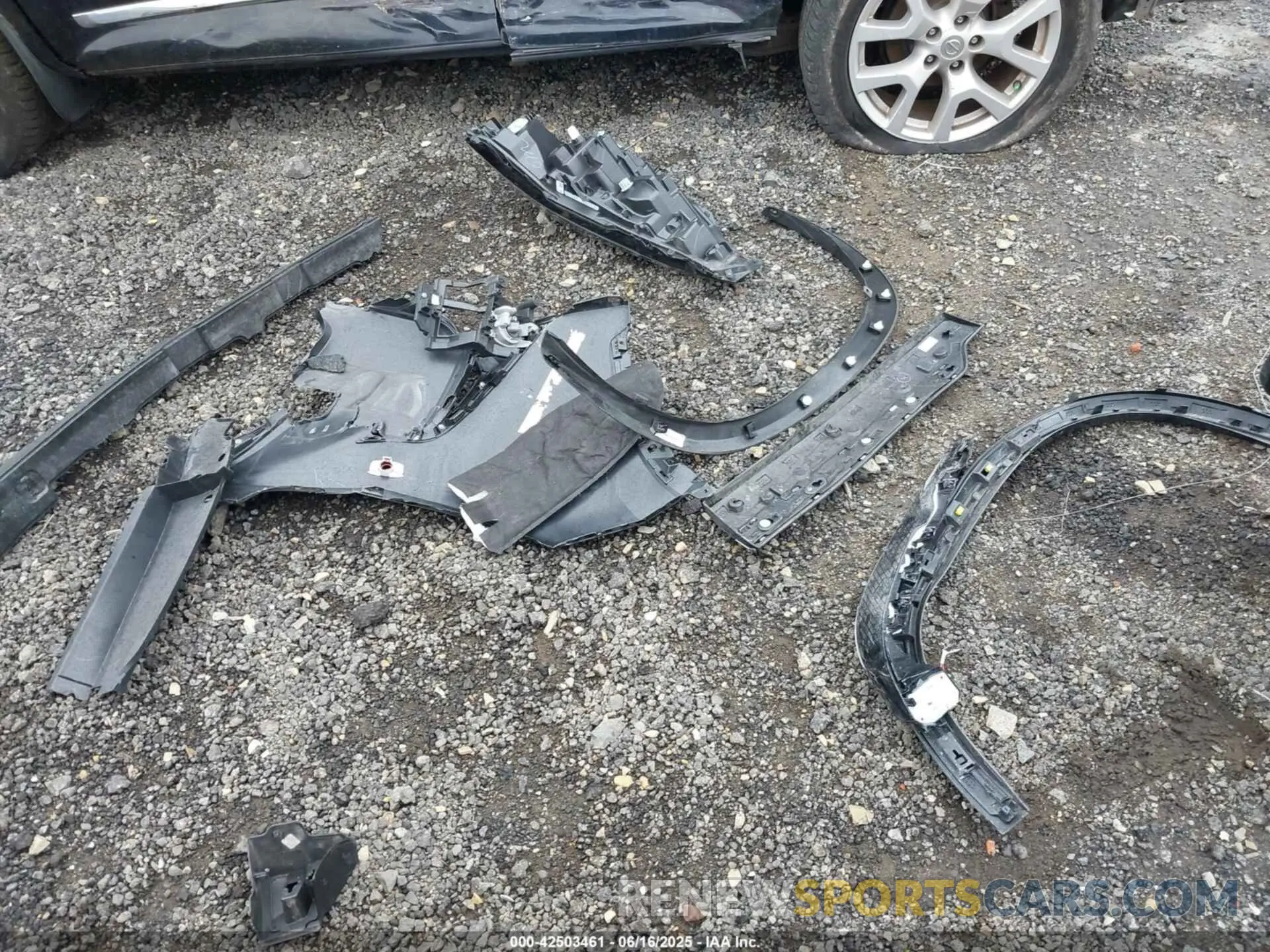 12 Photograph of a damaged car 2T2GKCEZ7SC044244 LEXUS NX 350H 2025