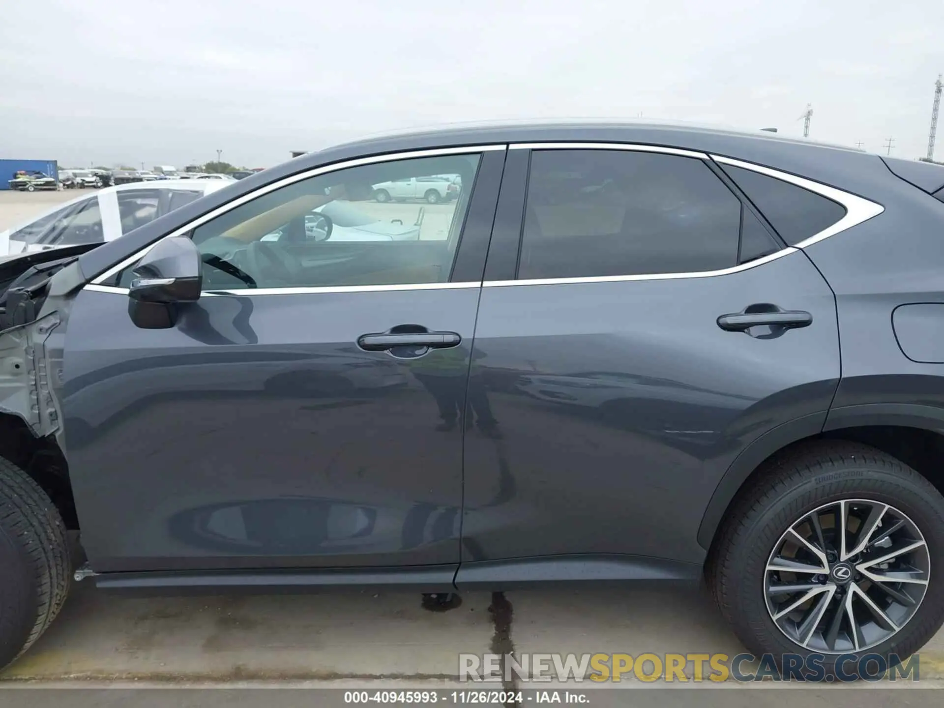15 Photograph of a damaged car 2T2GKCEZ8SC040932 LEXUS NX 350H 2025