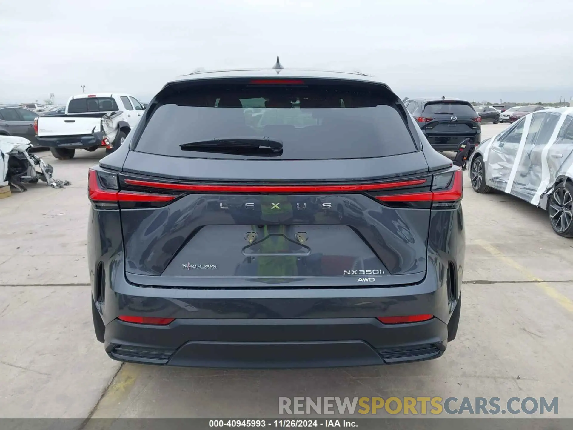 17 Photograph of a damaged car 2T2GKCEZ8SC040932 LEXUS NX 350H 2025